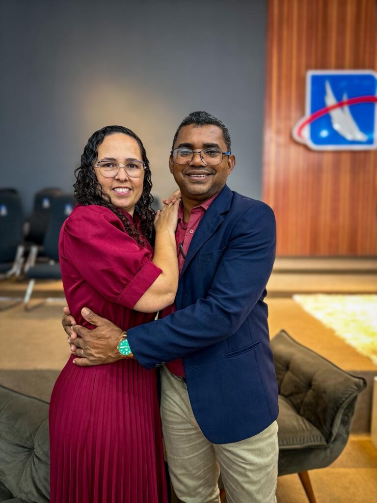 adconfresa Casal com propósito não anda por